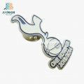 China Fabrik Preis Casting Emaille Basketball Souvenir Benutzerdefinierte Sport Abzeichen Pins